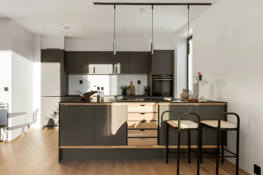 minimalist kitchen with sleek fixtures